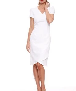 Pink Ruby Seashell Tulip Dress | White | ROM20 Clothing