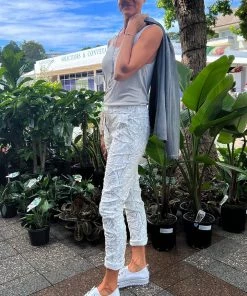 The Italian Closet Winevra Pant | White | Tic11 Clothing